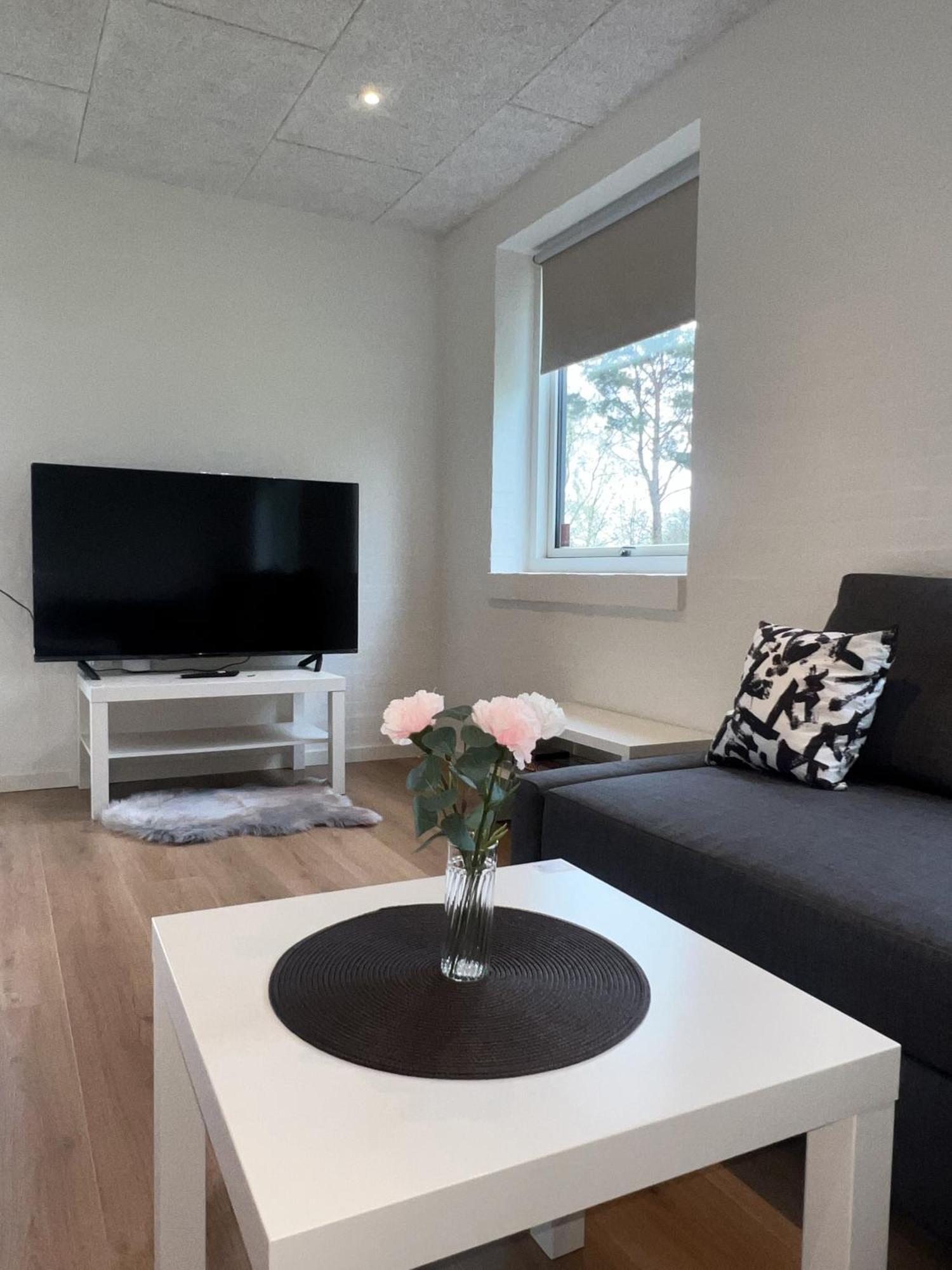 The Heart Of Billund Apartment By Kirija Bagian luar foto